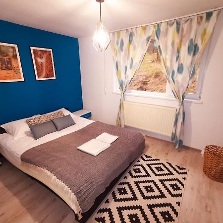 105500 Apartment Szászbuda Kültér fotó